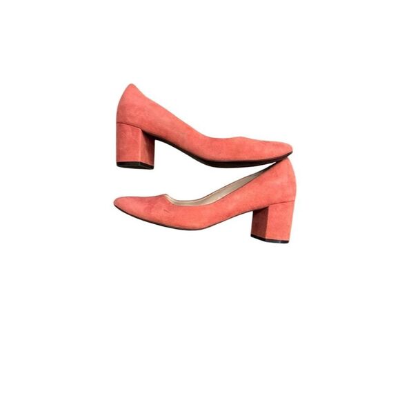 Cole Haan Women's Red Suede Pointed Toe Block Heels Size 8B - Picture 3 of 9